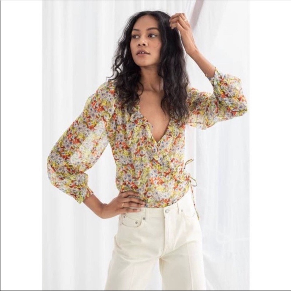 & Other Stories floral wrap top, new with tags! Perfect for fall!